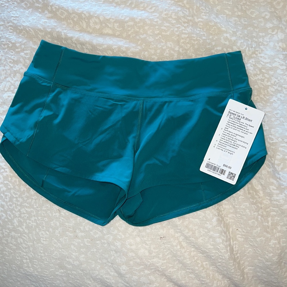 Lululemon Speed up LR short 2.5”